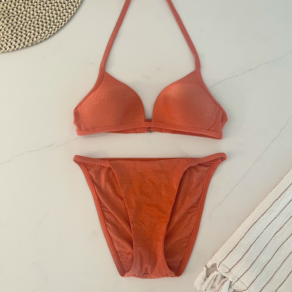 Victoria’s Secret Swimsuit / Bikini